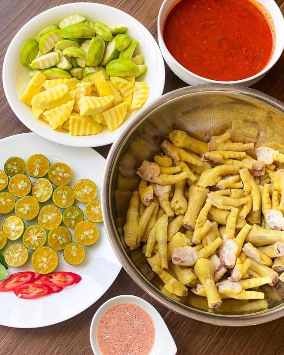 chân gà sốt thái, cách làm chân gà sốt thái, món ngon 
