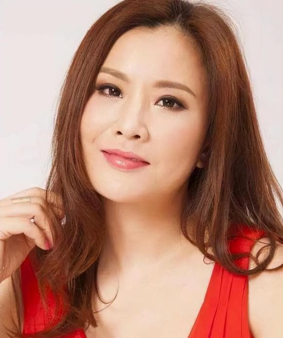 Trương Văn Từ, Thâm cung kế, sao Hoa ngữ