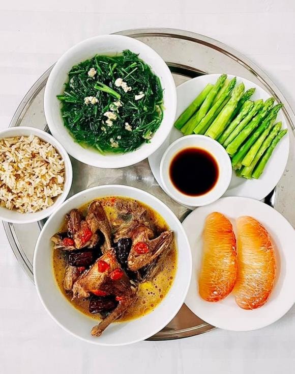 cơm cữ, mâm cơm cữ, mâm cơm 