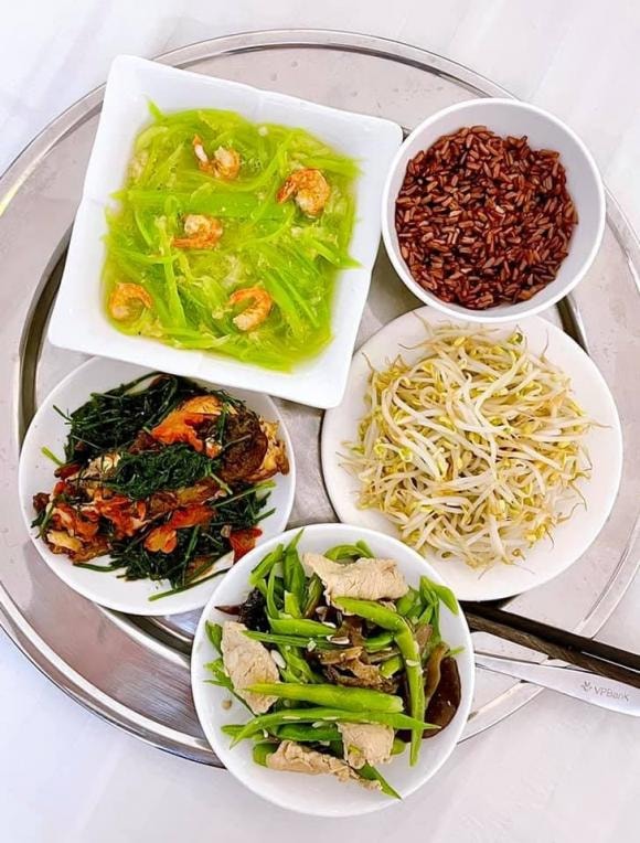 cơm cữ, mâm cơm cữ, mâm cơm 