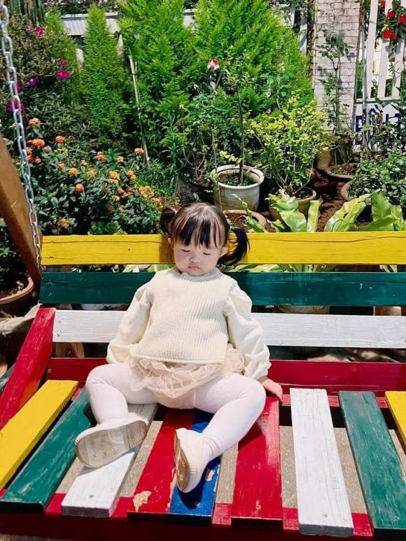 đông nhi, sao việt, con gái đông nhi, winnie 