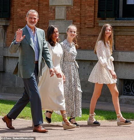 leonor, công chúa leonor, hoàng hậu letizia, hoàng gia tây ban nha