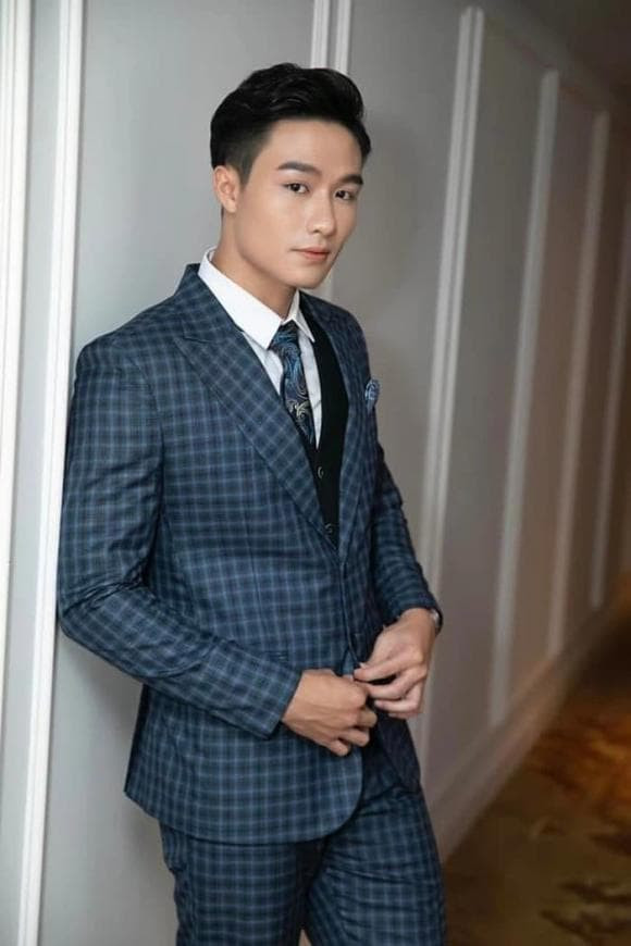 xuân đạt, mister supranational, sao việt 