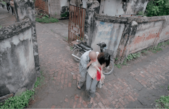 phim Việt, chuyện tình chú cháu, Những cô gái trong thành phố, Thương ngày nắng về, phim truyền hình