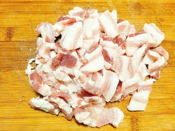 thịt ba chỉ rang cháy cạnh, thịt rang cháy cạnh, món ngon 