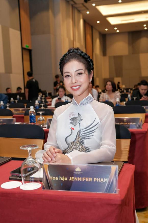 Hoa hậu du lịch việt nam,hoa hậu ngọc diễm,jennifer phạm,ngọc hân,tú anh