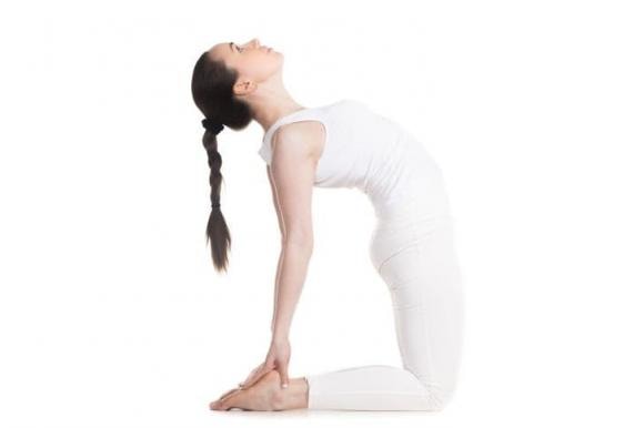 tập yoga, bài tập ngực, làm đẹp 