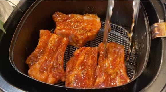 Sườn nướng sả, cách làm sườn nướng, ướp sườn 