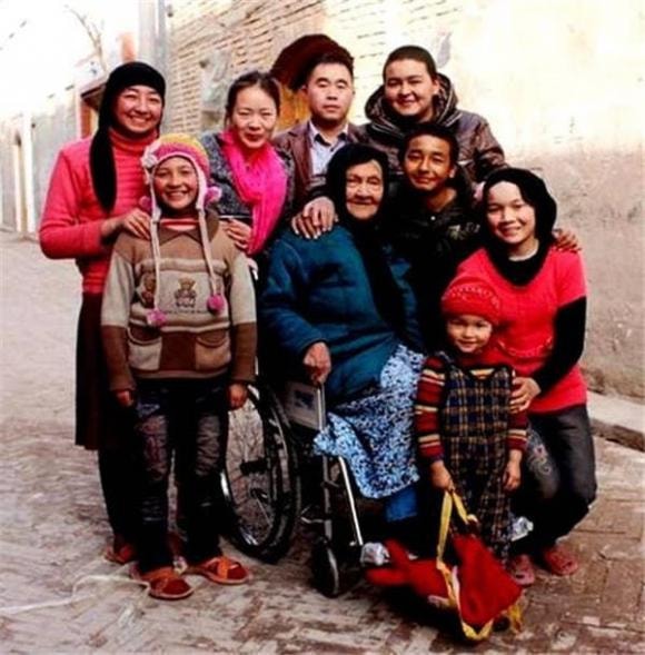 bà lão 135 tuổi ở Tân Cương, người sống thọ, bí quyết sống thọ