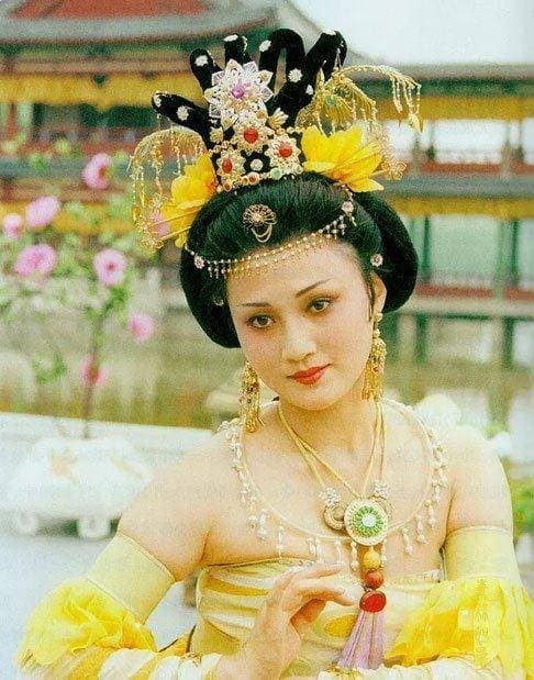Lâm Phương Bình, Dương Quý Phi, sao Hoa ngữ