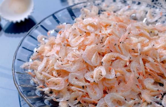 tép khô, mẹo chọn mua tép khô, tép khô nên mua màu vàng hay màu trắng
