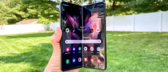 smartphone gập, smartphone gập tốt nhất, điện thoại thông minh tốt nhất, mua điện thoại gập, điện thoại gập giá rẻ, điện thoại gập Samsung