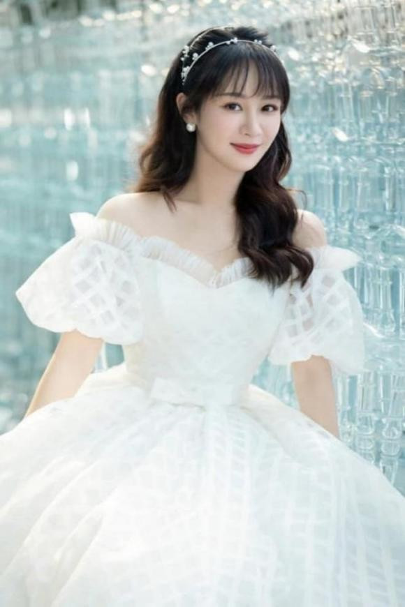 Lễ trao gải Kim Ưng 2022, Nữ thần Kim Ưng, sao Hoa ngữ, Dương Tử, Cổ Lực Na Trát, Đàm Tùng Vận