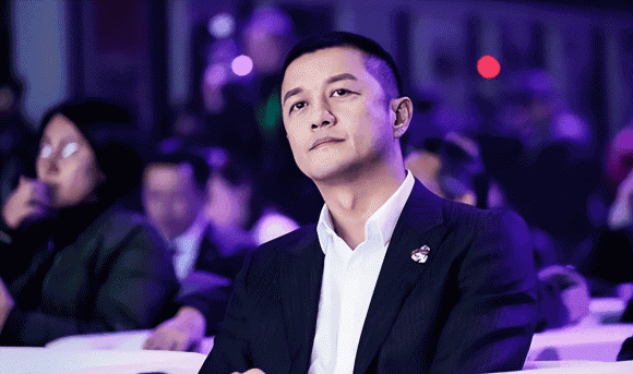 tình mới lý á bằng, lý á bằng và vương phi, lý á bằng vỡ nợ