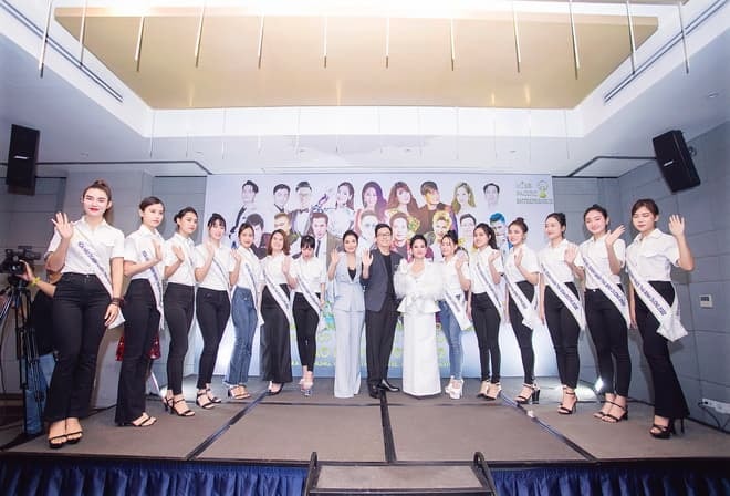 Á hậu Huỳnh Mai, Hoa hậu doanh nhân Thái Bình Dương, đấu giá từ thiện