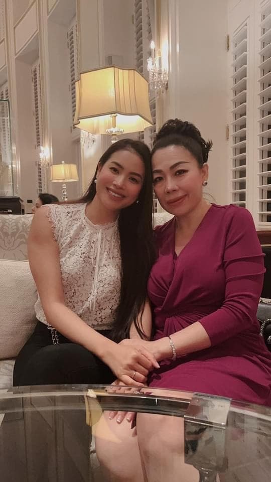 phạm hương, sao việt, hoa hậu phạm hương 