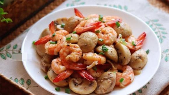 tôm xào, tôm xào nấm, món ngon mỗi ngày
