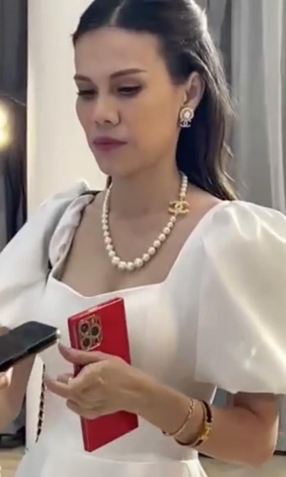 ca sĩ Thanh Thảo, em gái ca sĩ Thanh Thảo, sao Việt
