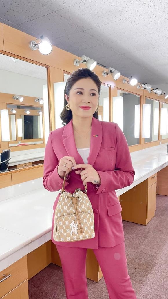 Nguyễn Hoàng Linh, mc Nguyễn Hoàng Linh, sao việt  
