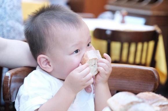 ca sĩ Hồ Ngọc Hà,nữ ca sĩ hồ ngọc hà,diễn viên Kim Lý, sao Việt
