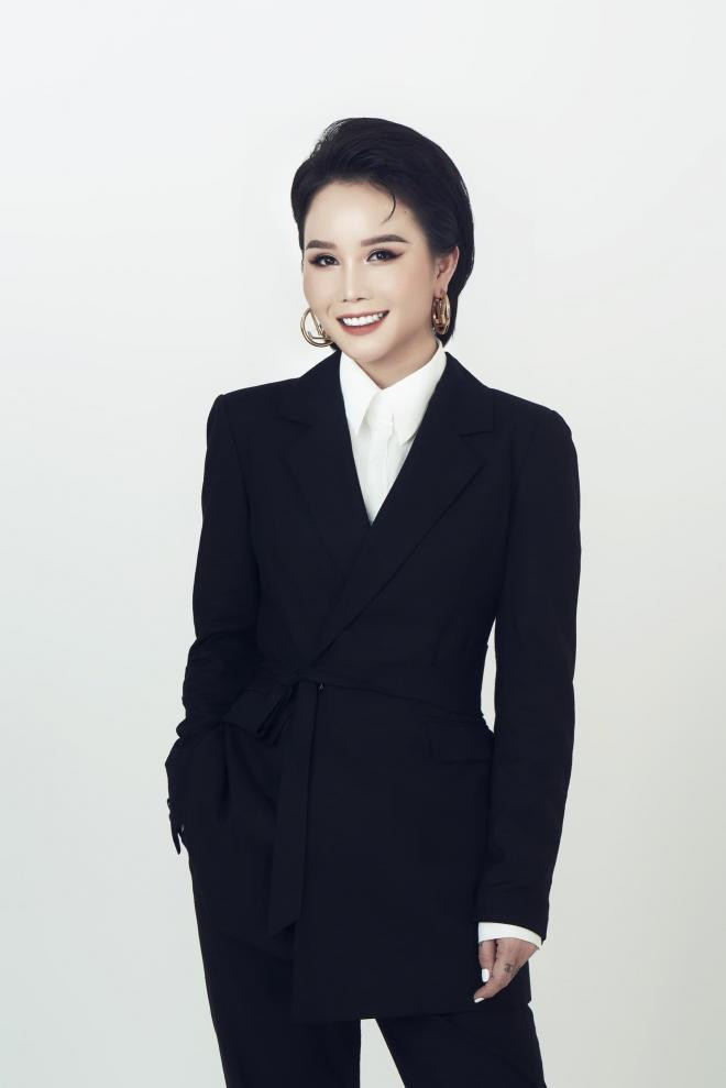 CEO Hoàng Song Hà, Hoa hậu Doanh nhân Việt Nam toàn cầu 2022, Thiên Ý Pharma
