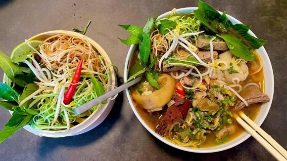 bún bò, cách nấu bún bò, nấu bún bò ngon 