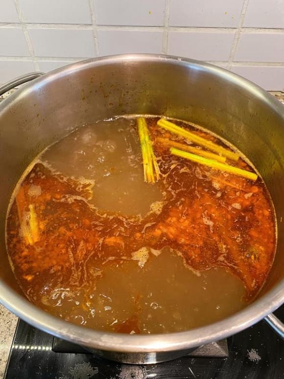 bún bò, cách nấu bún bò, nấu bún bò ngon 