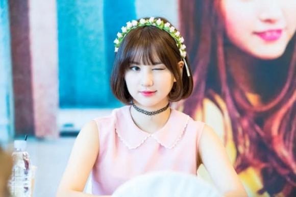 ngoại hình khác lạ của idol Hàn quốc, vẻ ngoài nam thần tượng giống anime, vẻ đẹp nữ ca sĩ giống công chúa, sao Hàn quốc