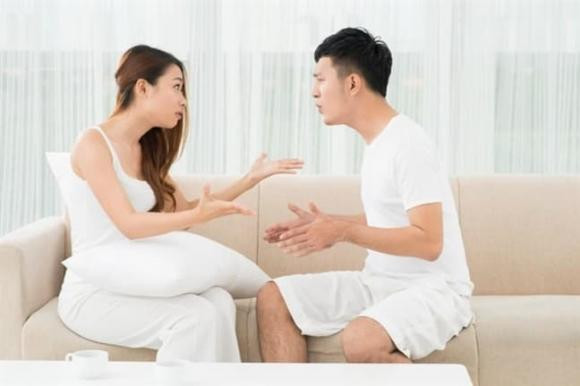 Tháng cô hồn, tháng 7 âm lịch, kiêng kỵ vợ chồng