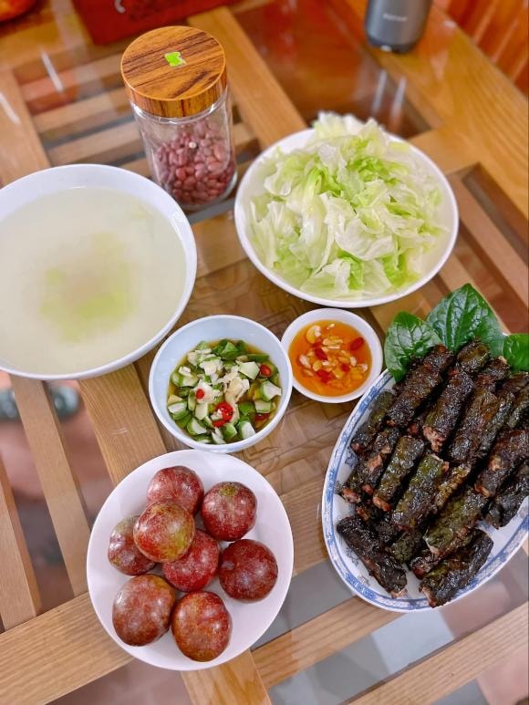 mâm cơm nhà 30 ngày 28 mâm cơm, mâm cơm nhà 30 ngày, món ngon
