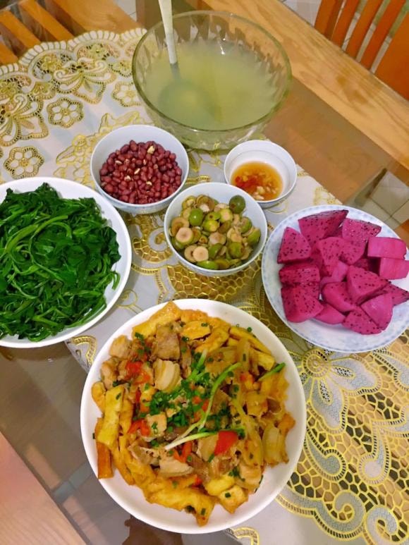 mâm cơm nhà 30 ngày 3 mâm cơm, mâm cơm nhà 30 ngày, món ngon