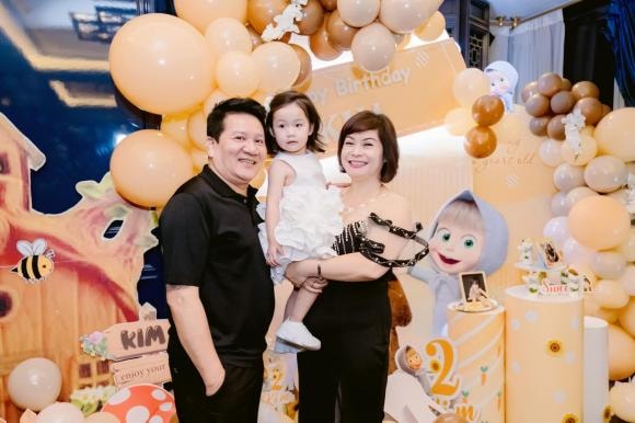 Vân navy,con gái vân navy,hot girl việt