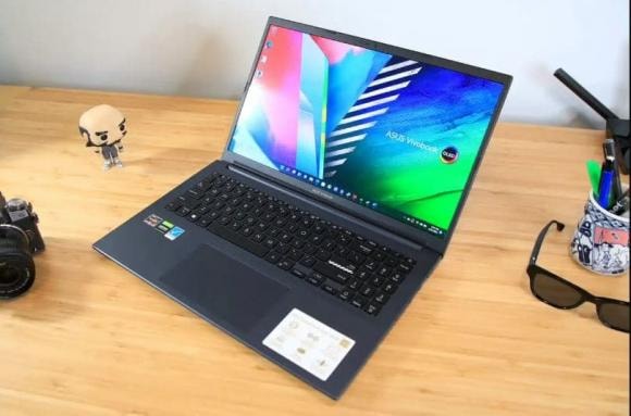 máy tính xách tay chơi game tốt nhất, laptop chơi game, mua máy tính chơi game