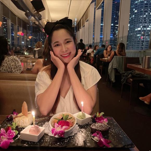 Ca sĩ duy uyên,duy uyên mắt ngọc,sao việt