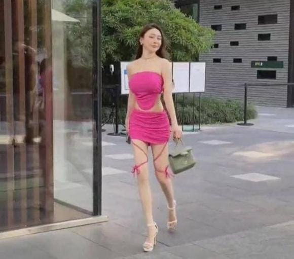 cô gái ăn mặc mát mẻ, thời trang mát mẻ, thời trang đường phố