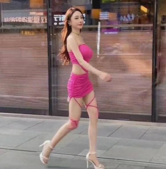 cô gái ăn mặc mát mẻ, thời trang mát mẻ, thời trang đường phố