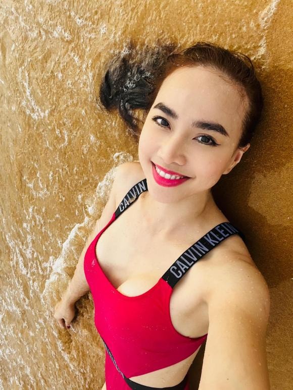 Đinh ngọc diệp,đinh ngọc diệp diện bikini,sao việt