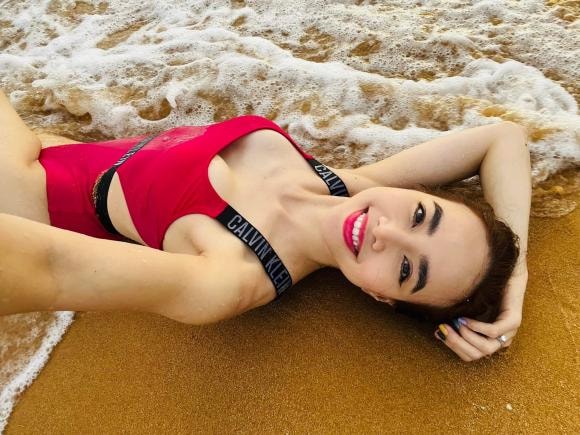 Đinh ngọc diệp,đinh ngọc diệp diện bikini,sao việt