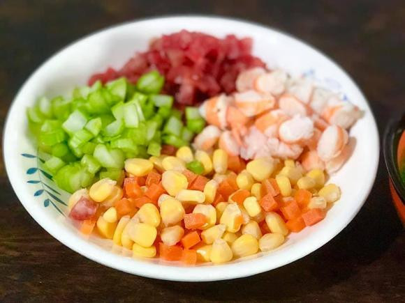 cơm chiên, cơm chiên màu xanh, cơm rang ngon 
