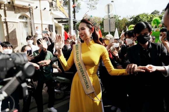 Thùy Tiên, hoa hậu Thùy Tiên, sao Việt