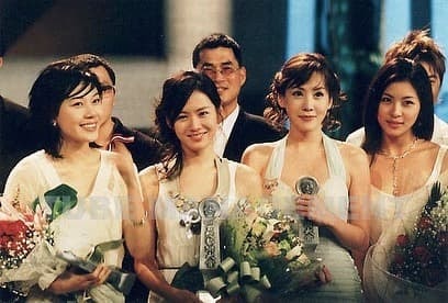 son ye jin, kim ha neul, kim jung eun, ha ji won, sao hàn 