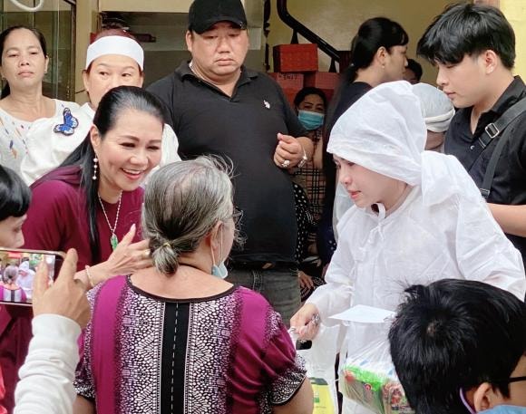 Ông hoàng cải lương Hồ Quảng,Ông hoàng cải lương Hồ Quảng Vũ Linh,nghệ sĩ Bình Tinh, NSƯT Ngọc Huyền, sao Việt