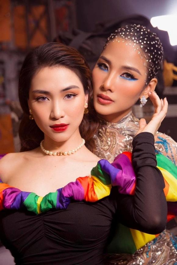 hòa minzy, hoàng thùy, sao việt 