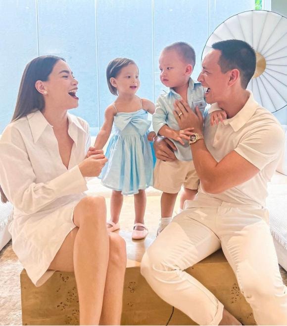 ca sĩ Hồ Ngọc Hà,nữ ca sĩ hồ ngọc hà,diễn viên Kim Lý, sao Việt, cặp sinh đôi của Hà Hồ