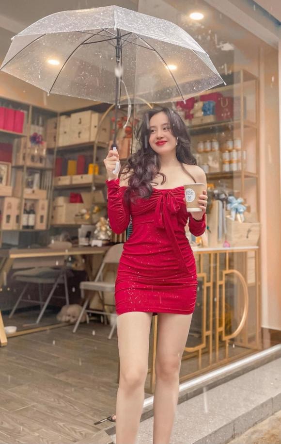 Bà tưng,lê thị huyền anh,hot girl việt