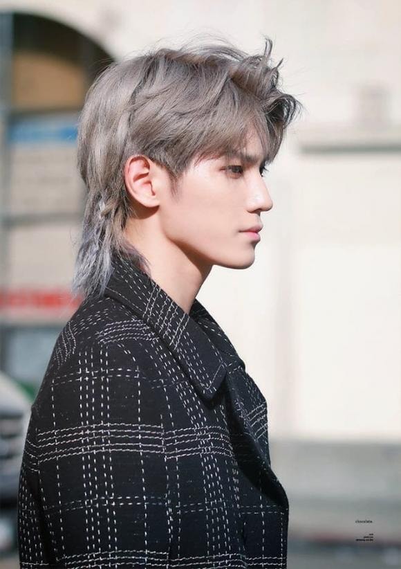 Hơn 10 kiểu tóc kì lạ của thần tượng K-Pop, những kiểu tóc lạ đời nhận được nhiều phản ứng trái chiều, những kiểu tóc chưa bắt kịp xu hướng hiện đại, sao K-Pop