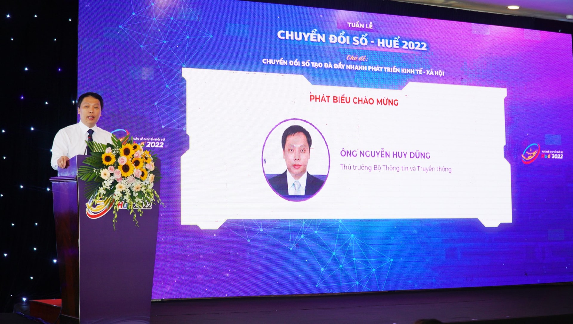 Thứ trưởng Bộ Thông tin và Truyền thông Nguyễn Huy Dũng phát biểu chỉ đạo tại lễ khai mạc