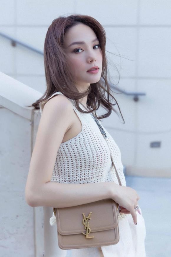 minh hằng, sao việt, ca sĩ minh hằng 