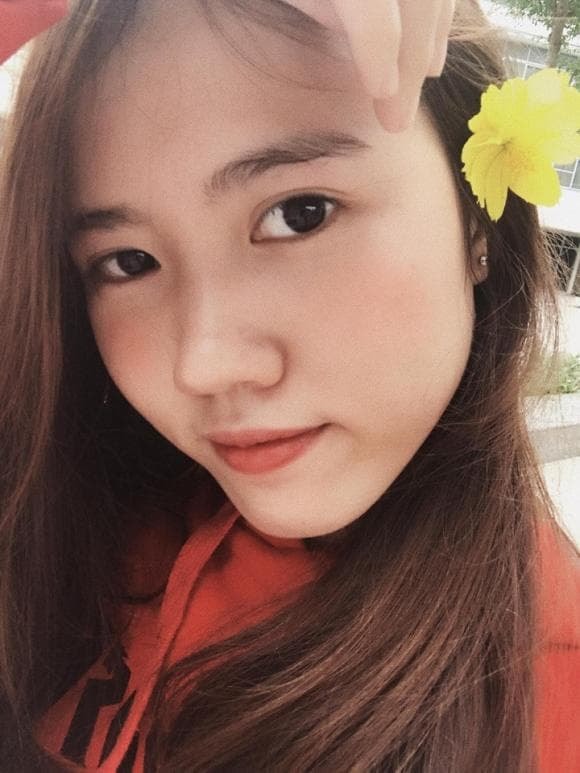 Chế Nguyễn Quỳnh Châu, em gái Chế Nguyễn Quỳnh Châu, cầu hôn