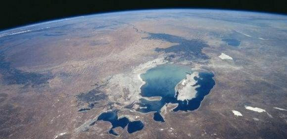 hồ nước lơn, Biển Aral